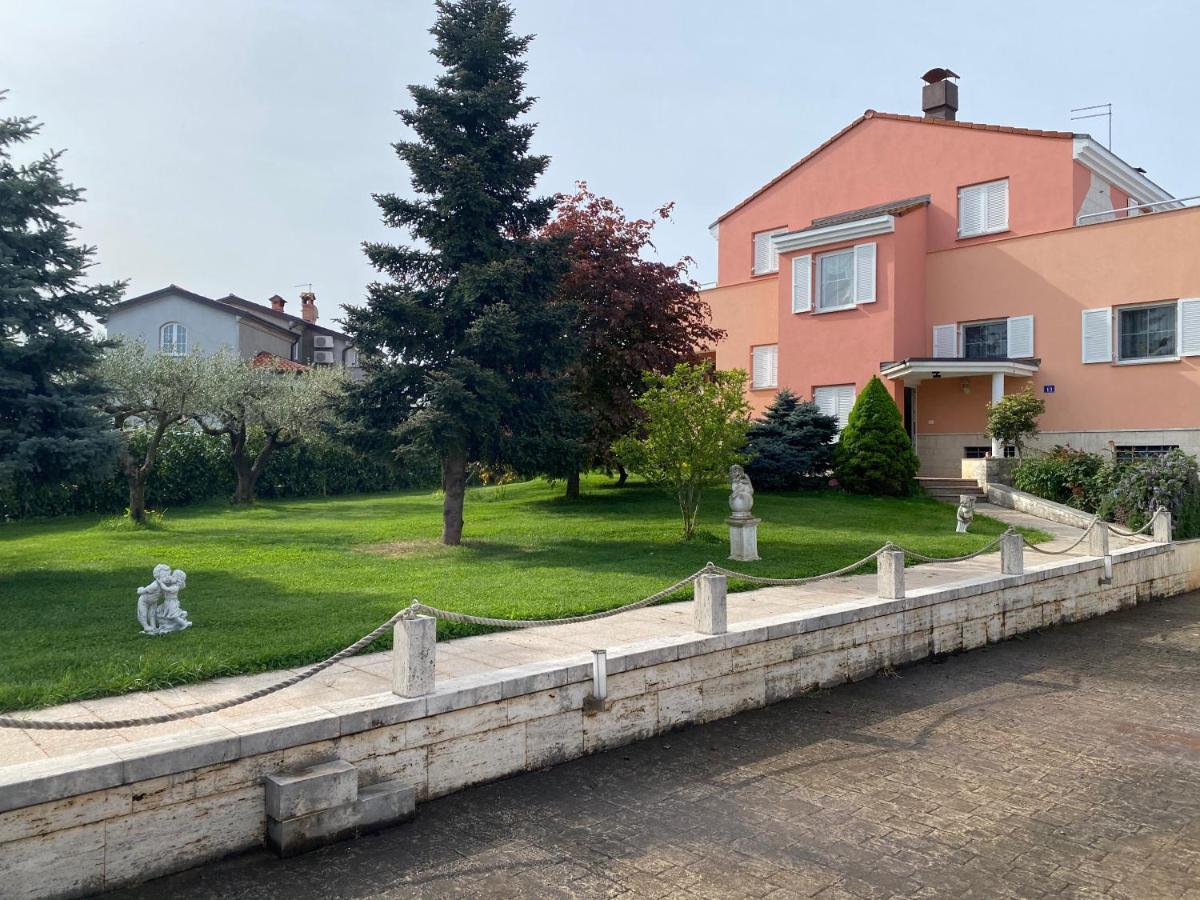 Casa Cino Apartment Umag Exterior photo